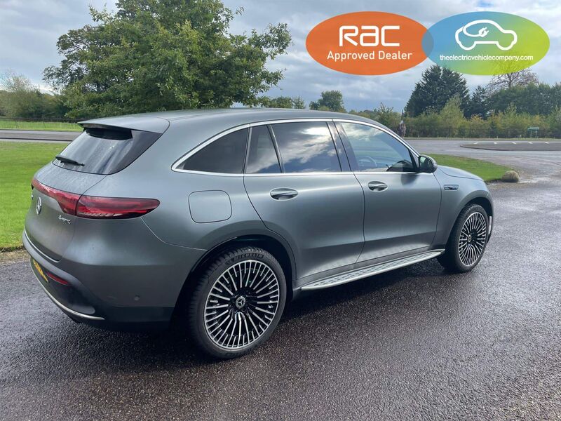 MERCEDES-BENZ EQC