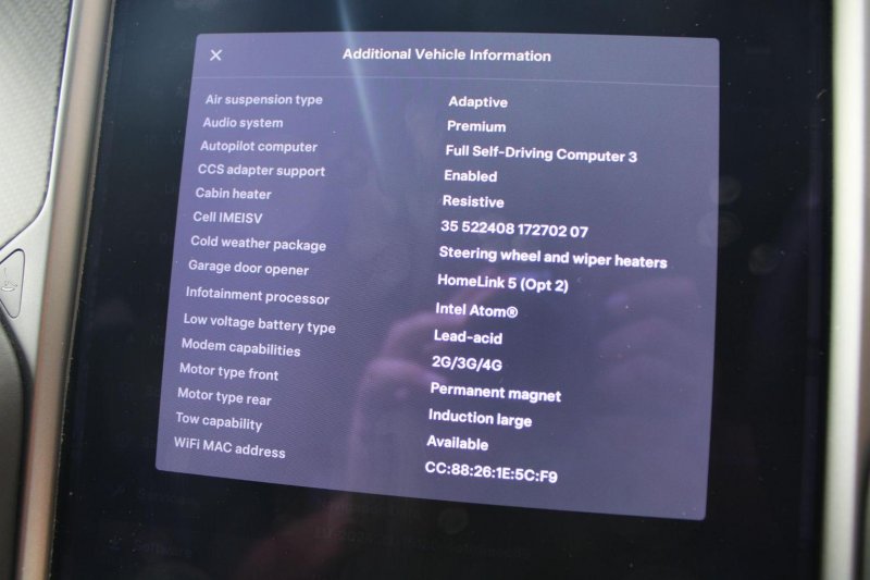 TESLA MODEL X