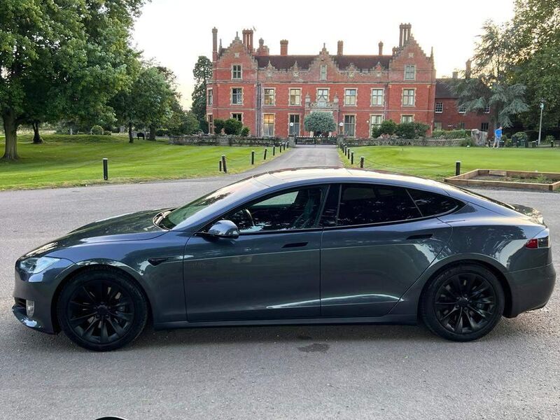 TESLA MODEL S