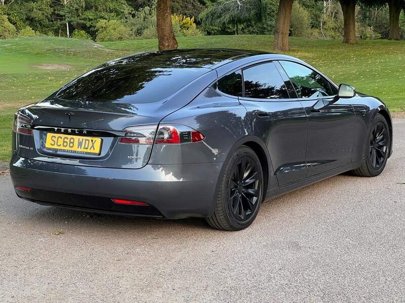 TESLA MODEL S