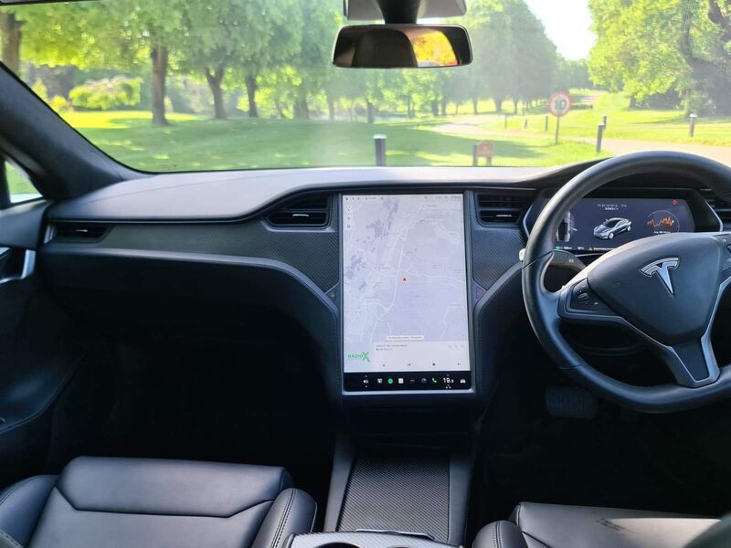 TESLA MODEL S