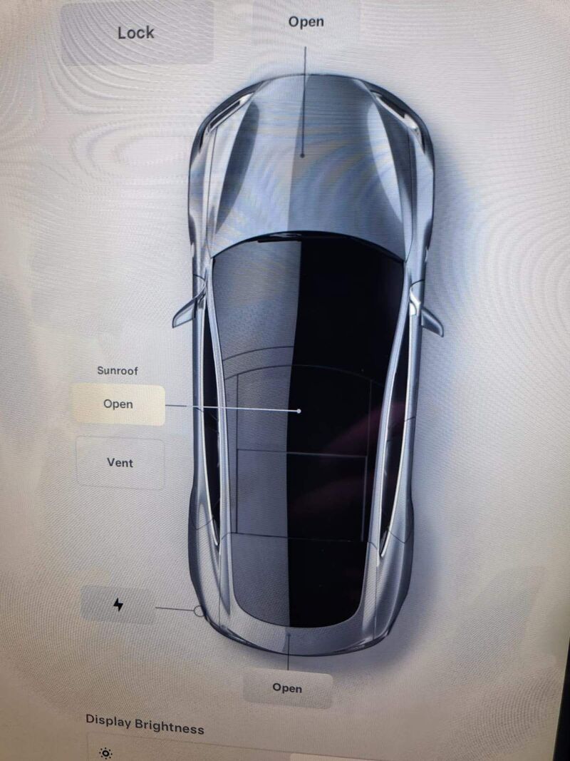 TESLA MODEL S