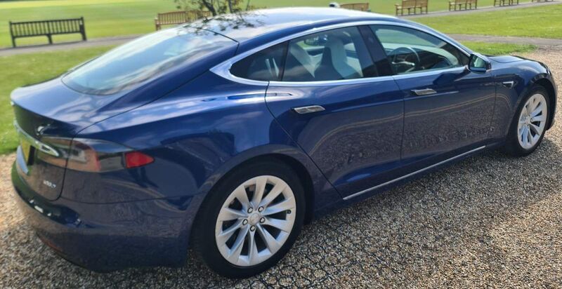 TESLA MODEL S